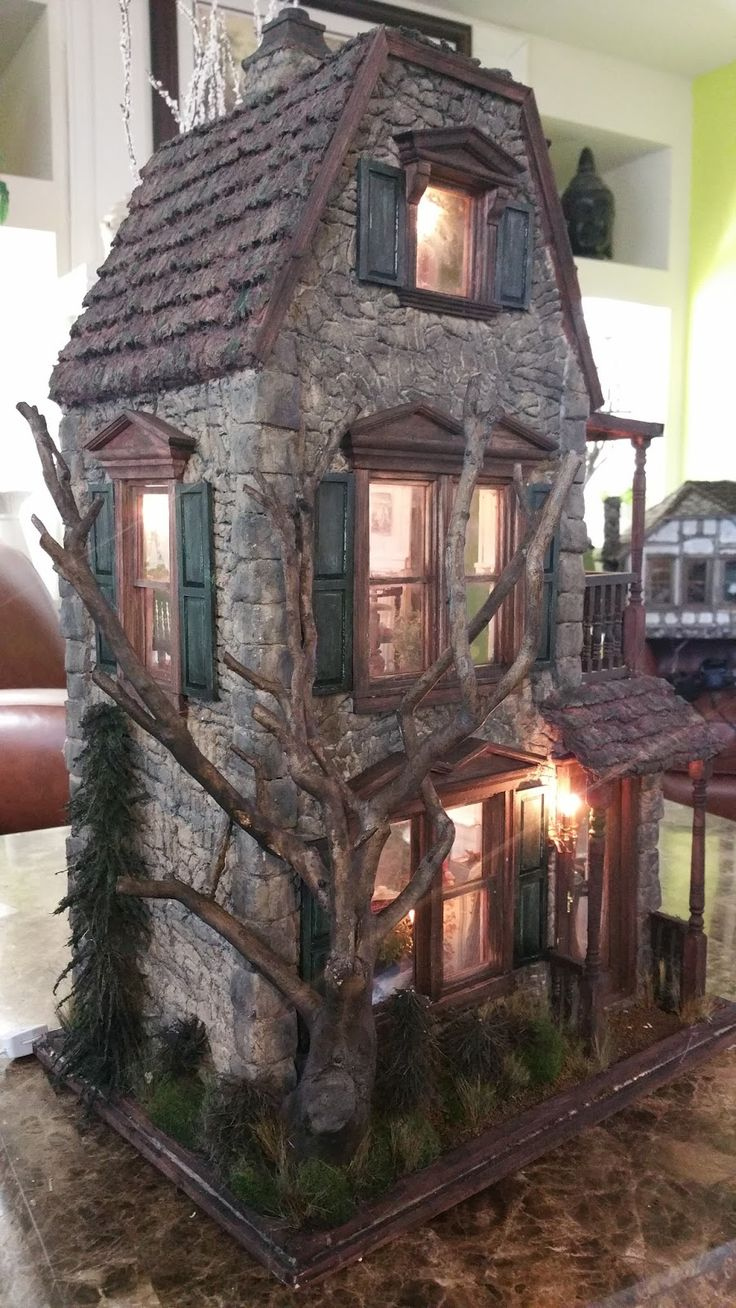 114 Best HAUNTED MINIATURE HOUSES Images On Pinterest Haunted 