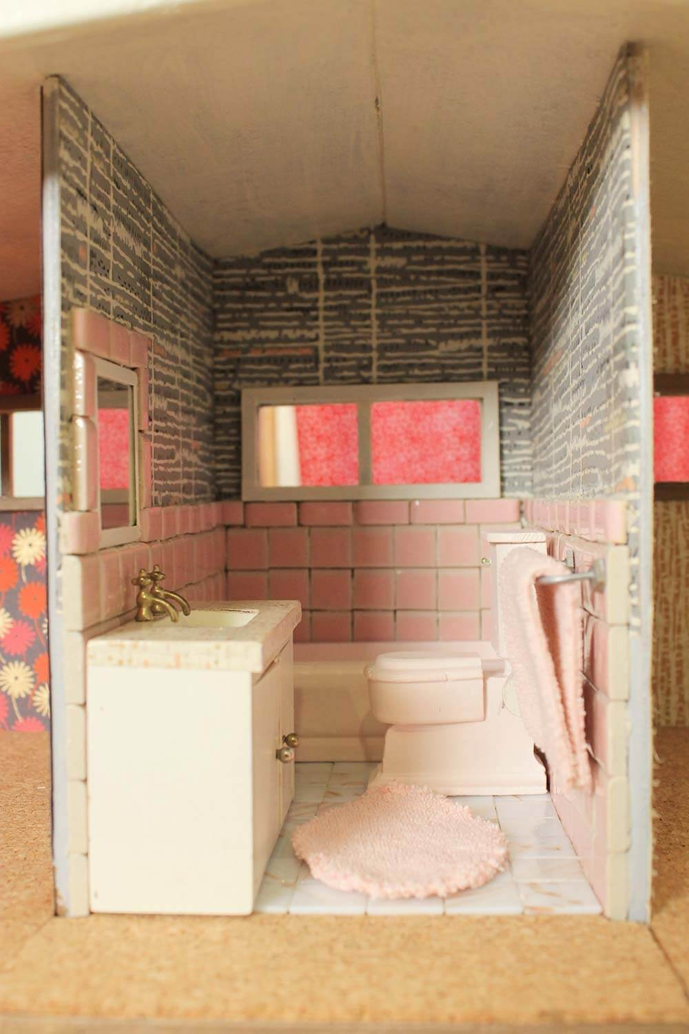 A Vintage Pink Bathroom For The Dollhouse Including World Of Tile 