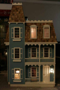 Alison Jr My First Dollhouse The Greenleaf Miniature Community