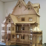 Ashley Victorian 1 12 Scale Dollhouse Kit Casas Victorianas Ideas De