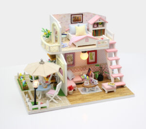 DIY Handmade Mini Dollhouse Kits Miniature Furniture With Dust Cover