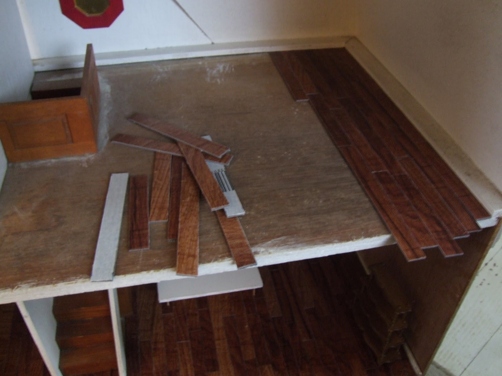 DIY Hardwood Dollhouse Flooring From Vinyl Tiles Little Victorian