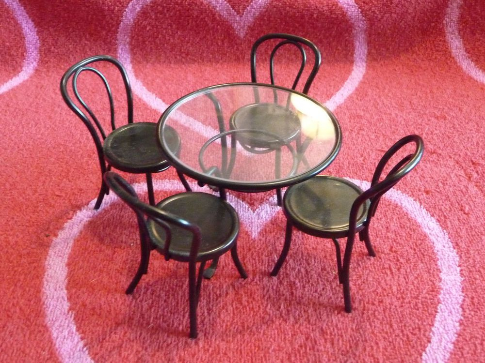 DOLLHOUSE MINIATURE PATIO CAFE TABLE SET WITH 4 CHAIRS Black Metal 1 12 