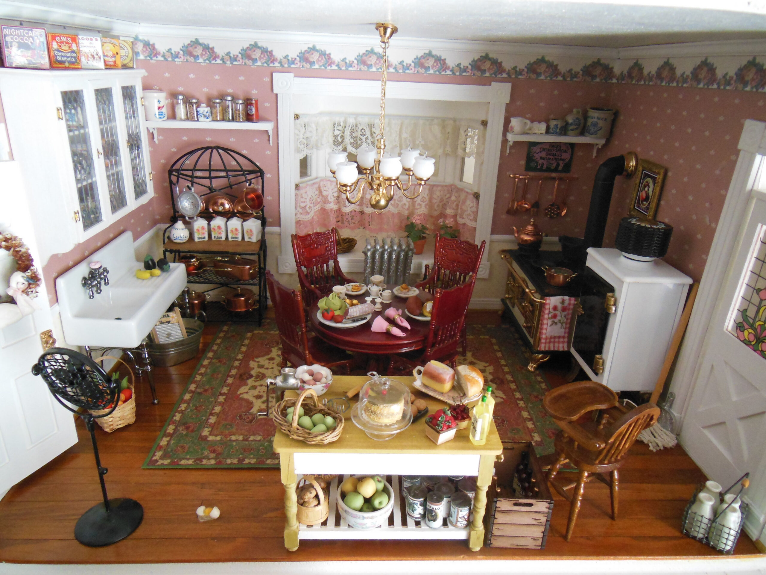 Hofco Federal Victorian Dollhouse Kitchen Dollhouse Kitchen Doll 