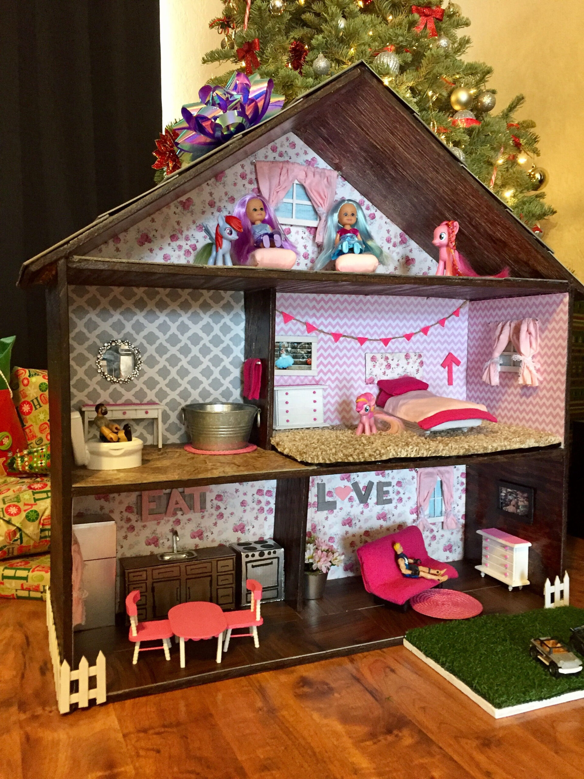 Homemade DIY Dollhouse Under 40 Home Depot Samples Furniture 