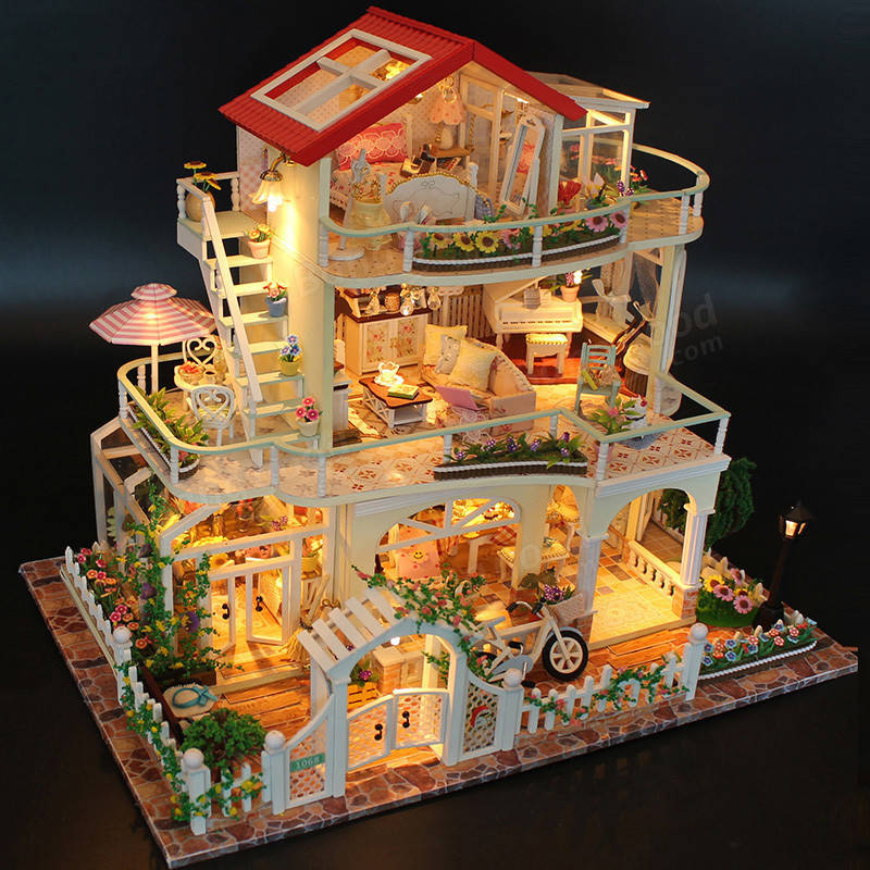 Hoomeda 13845 Be Enduring As The Universe DIY Dollhouse With Music 