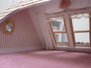 La Grande Maison The Greenleaf Garfield Dollhouse Greenleaf Corona