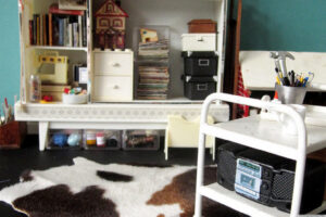 Modern Dollhouse Room Will Totally Trick Your Eye PHOTO HuffPost