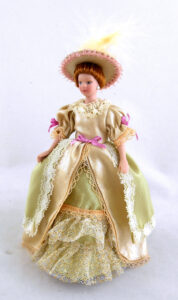 People 1 12 Victorian Lady In Beige Gown Town Square Miniatures